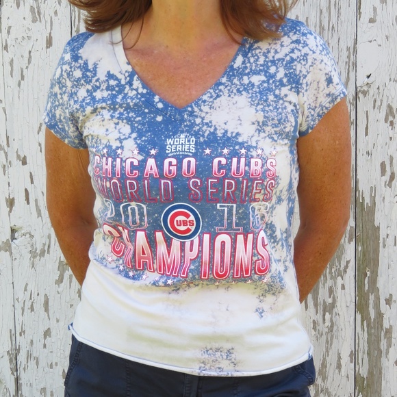 Chicago Cubs Champs Custom Bleach V Neck Tee sz S - Picture 3 of 4